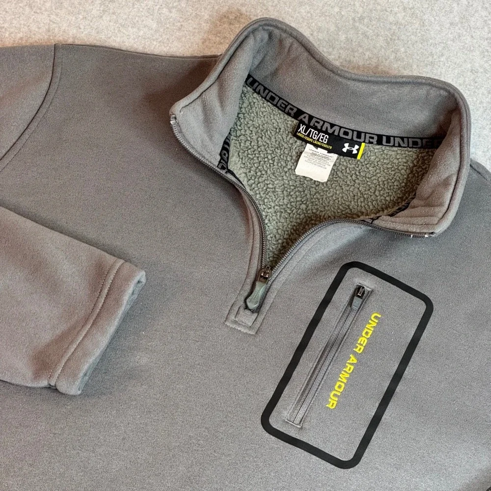 Under Armour Mens XL Gray Sherpa Lined Quarter Zip Fleece Pullover